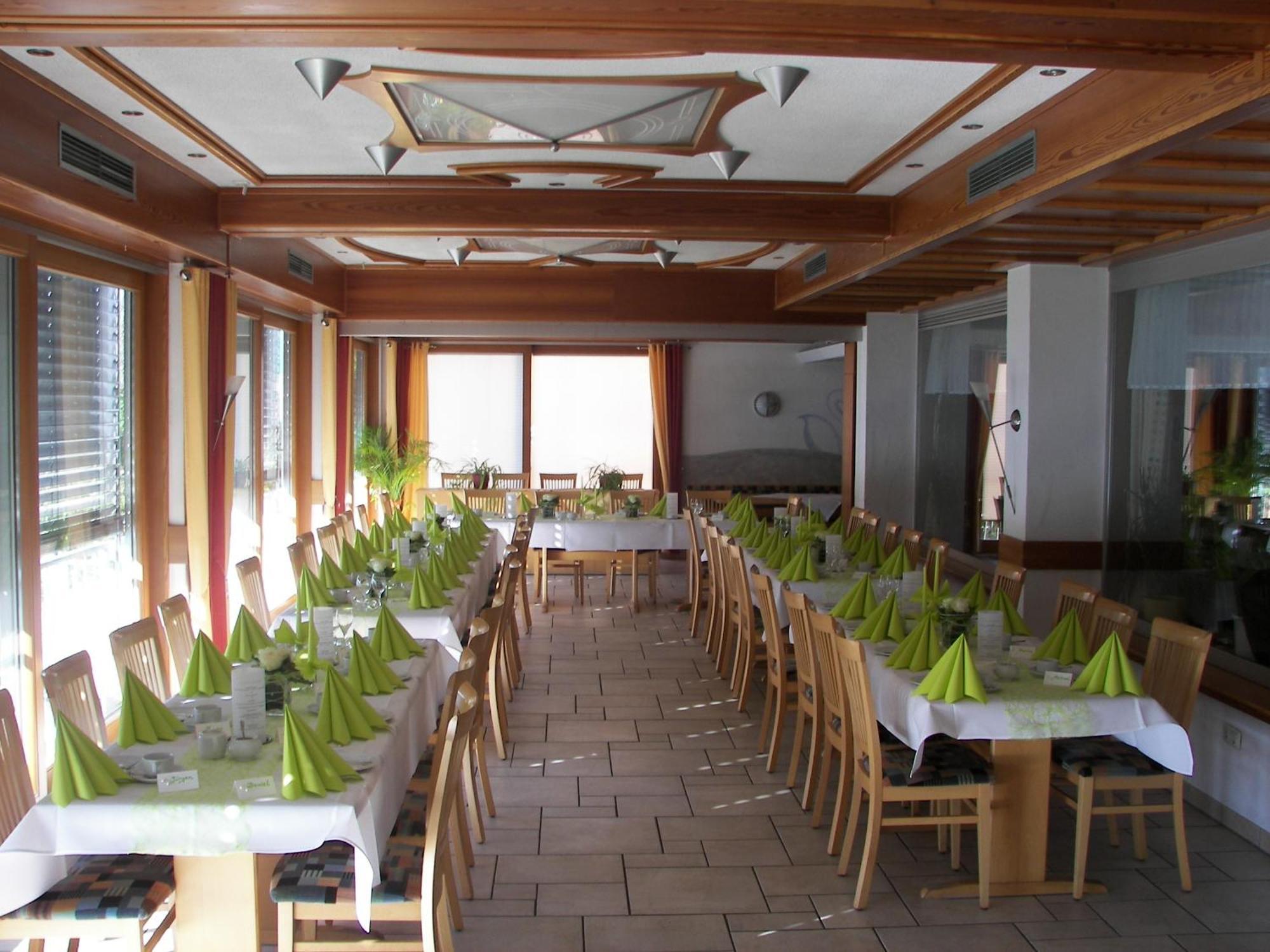 Gasthof Zum Schwanen Kleinostheim Zewnętrze zdjęcie